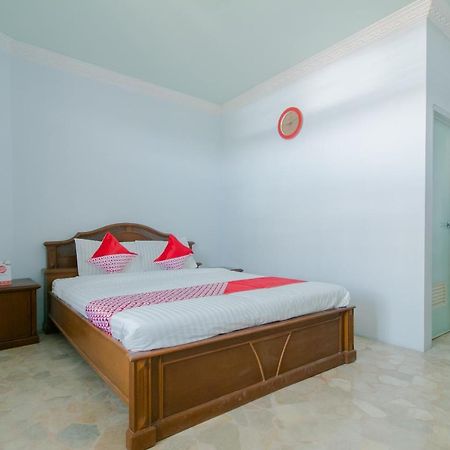 Oyo 2858 Vafa Guesthouse Cianjur Exterior photo