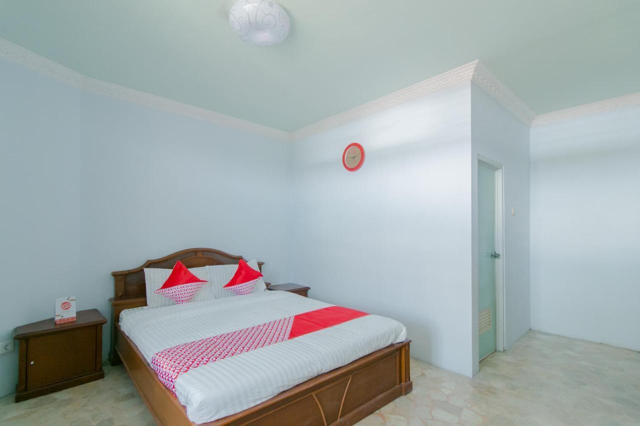 Oyo 2858 Vafa Guesthouse Cianjur Exterior photo